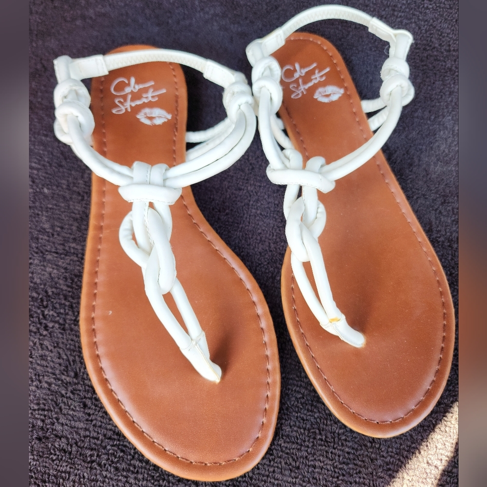 **Colin Stuart sandals** LIKE NEW!! NO WEAR! White knotted thong size 7.5
